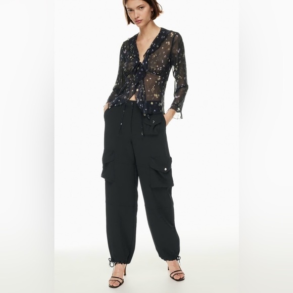 Wilfred aritzia project cargo woman’s pants - Picture 2 of 11